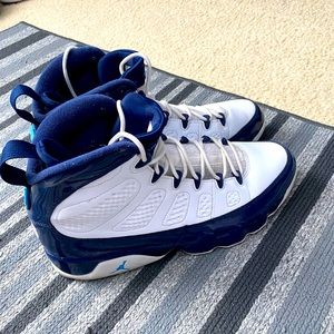 Jordan 9 Retro “UNC”